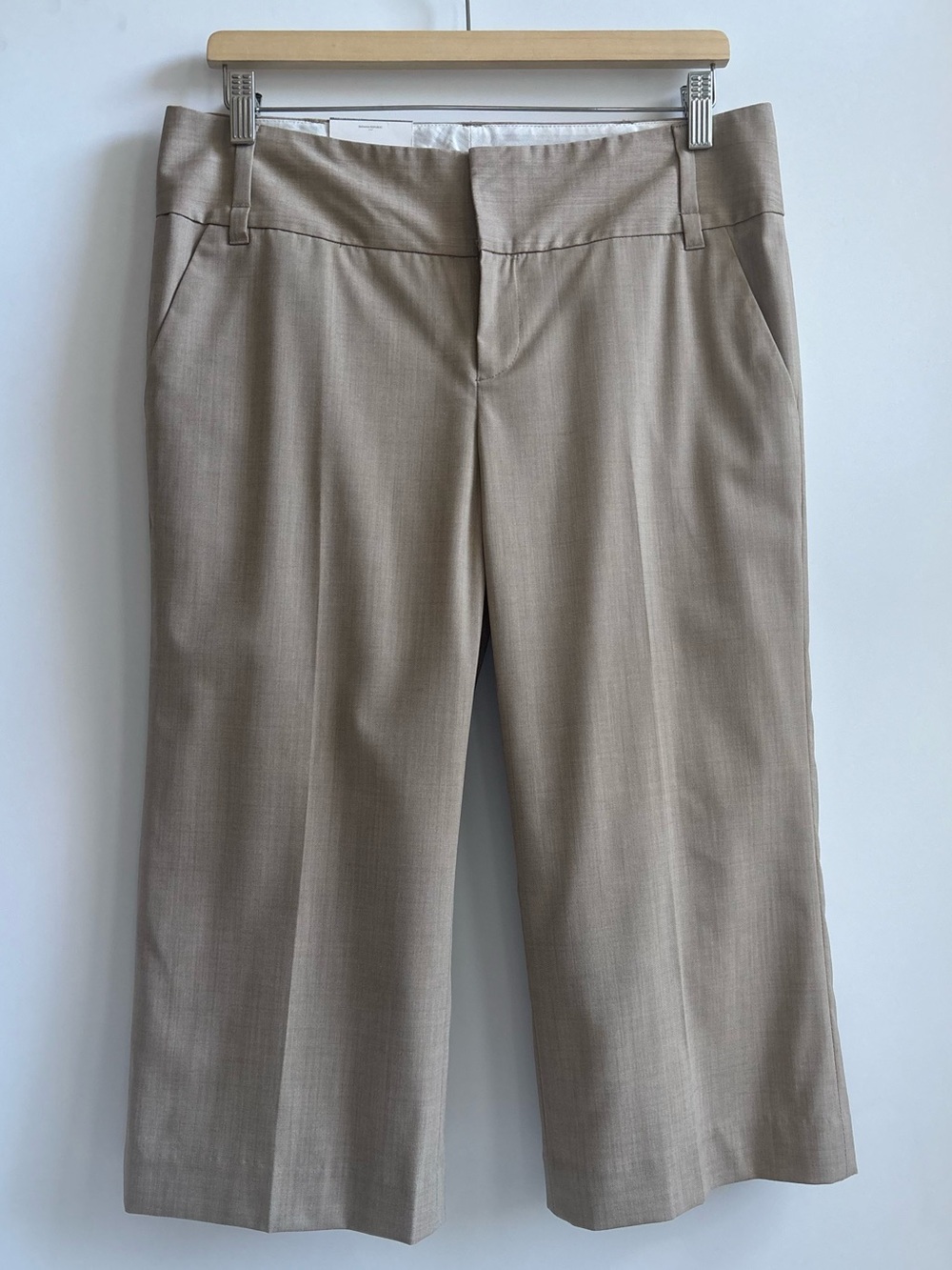 Banana Republic Martin Fit Wool Capri Mid Rise Wide Leg Cropped Pant Tan Size 10